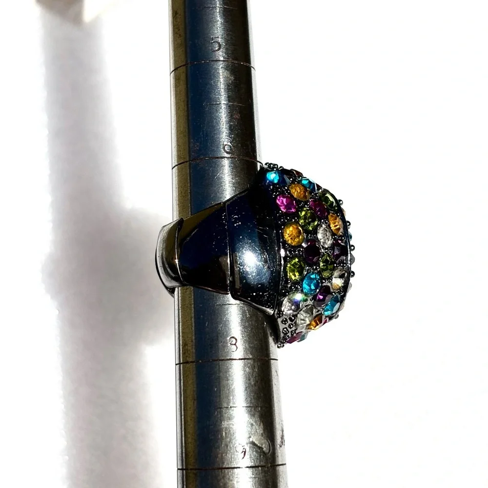 Glamour Cocktail Ring - Picture 6 of 10